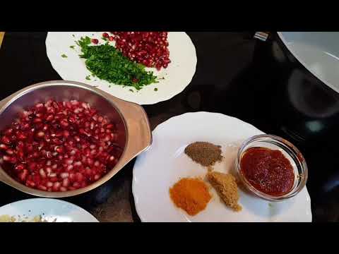 خورشت مرغ با انار و الو
