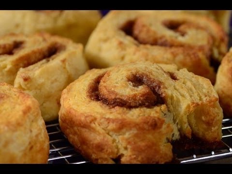 دسر رمضان- تهیه رول دارچین لذیذ و خوشمزه-شیرینی ماه رمضان
