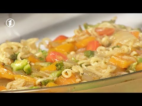 غذای رمضان- - طرز تهیه آش سبزی با کنور